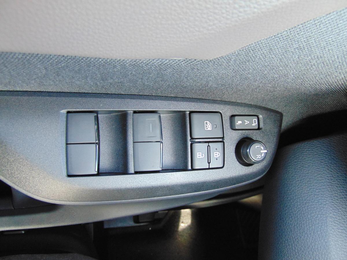Toyota Yaris Cross 1.5 Hybrid Style - Navi - e.Hklappe - R.Kamera 