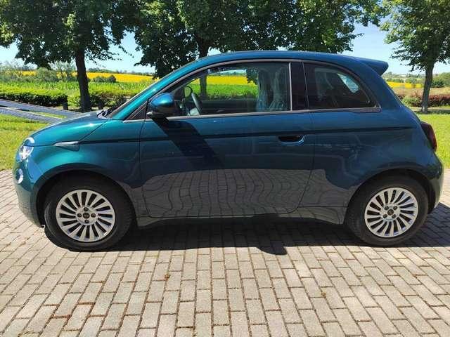 Fiat 500 e Action MJ22 SHZ-Klima-M+S-Alu-Bluetooth-DABRadio