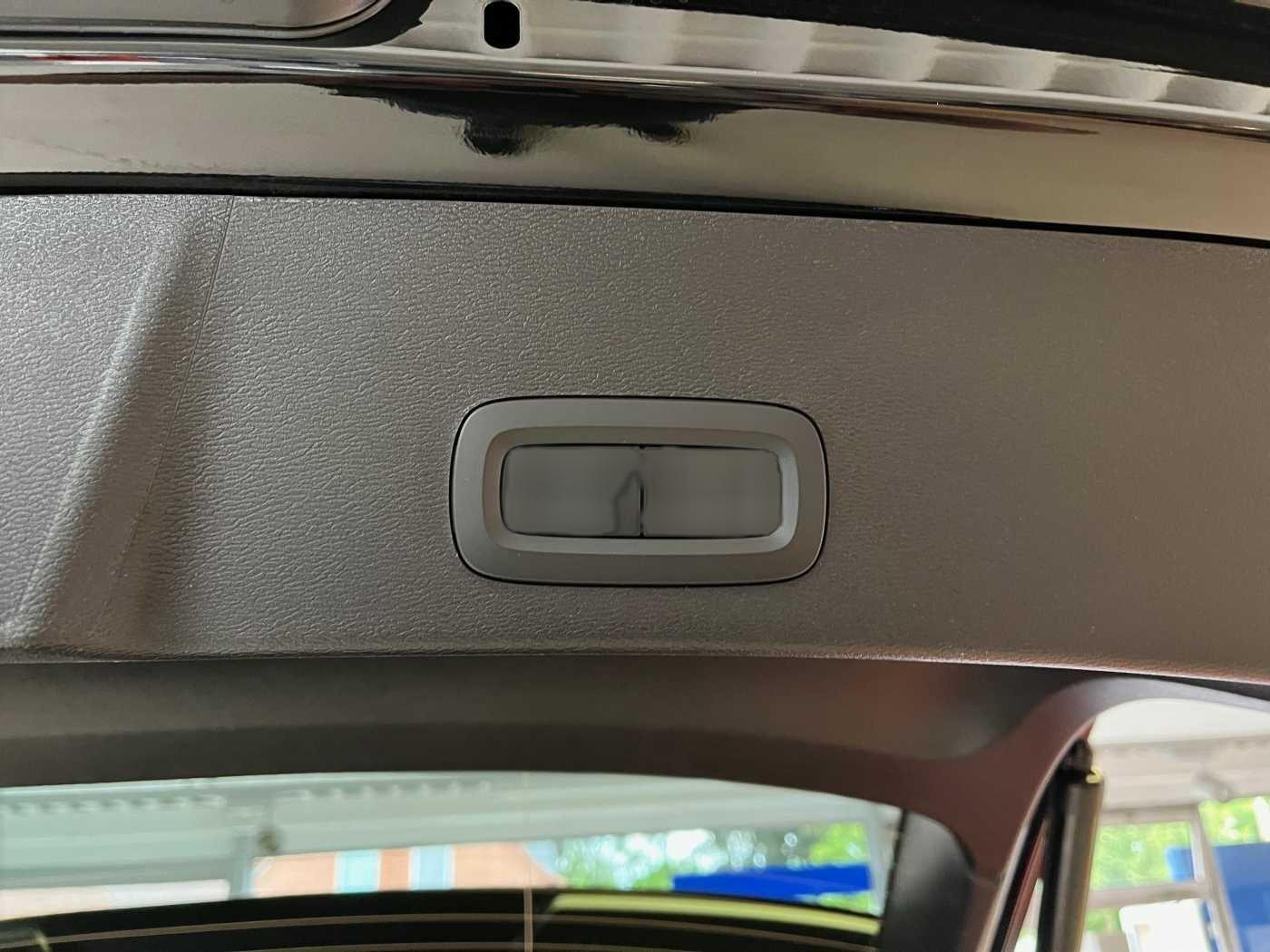 Volvo XC40 XC40 Plus Dark Recharge Plug-In Hybrid 2WD