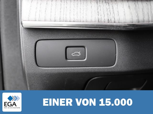 Volvo XC90 Ultimate Bright AWD B5 Diesel EU6d 7-Sitzer Allrad HUD AD StandHZG digitale
