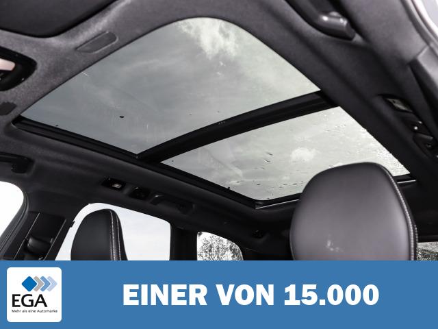 Volvo XC60 Ultimate Dark Recharge Plug-In Hybrid AWD T8 Twin Engine EU6d Allrad HUD St
