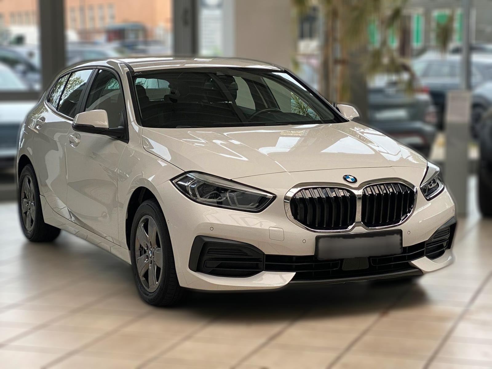 BMW 118 d Advantage*NAV*SHZ*TEMP*CARPLAY*RFK