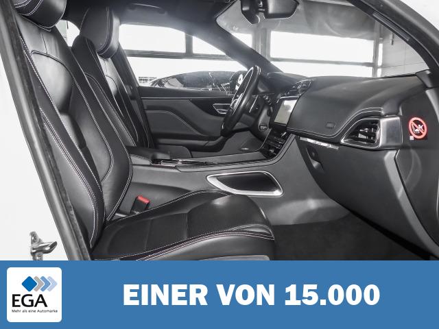 Jaguar F-Pace R-Sport AWD 30t EU6d-T Allrad AHK-el. klappb. AHK-klappbar AHK Navi digit
