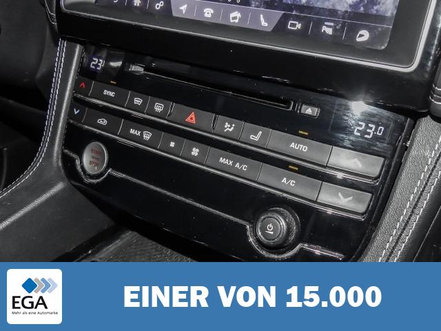 Jaguar F-Pace R-Sport AWD 30t EU6d-T Allrad AHK-el. klappb. AHK-klappbar AHK Navi digit