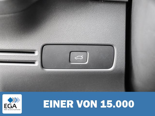 Volvo XC40 Plus Dark 2WD B3 EU6d digitales Cockpit Memory Sitze Soundsystem HarmanKard