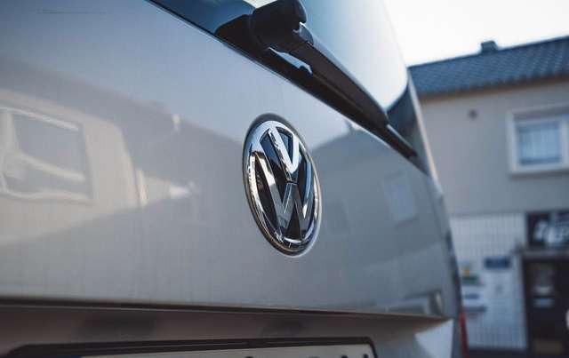 Volkswagen T6 Kombi 2.0 DSG*Standheizung*PDC*ALU*TOP***