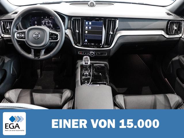 Volvo V60 T8 AWD Ultra Dark Recharge Plug-In Hybrid Twin Engine EU6d
