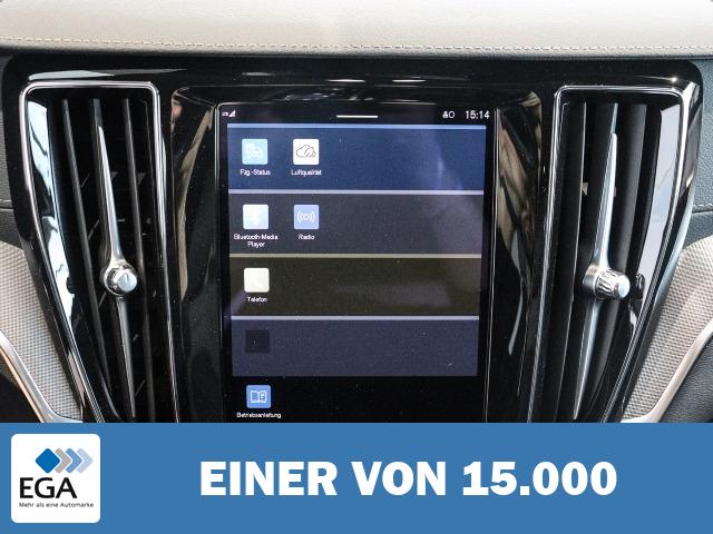Volvo V60 T8 AWD Ultra Dark Recharge Plug-In Hybrid Twin Engine EU6d
