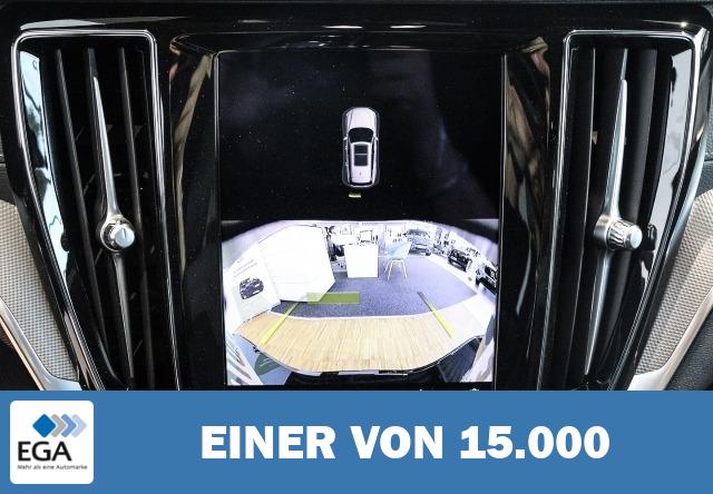 Volvo V60 T8 AWD Ultra Dark Recharge Plug-In Hybrid Twin Engine EU6d