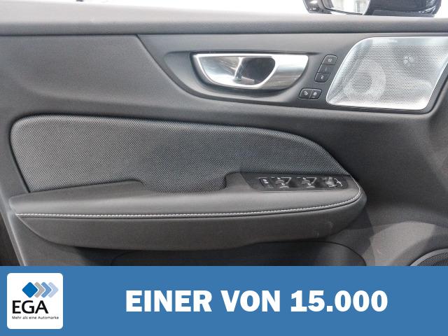 Volvo V60 T8 AWD Ultra Dark Recharge Plug-In Hybrid Twin Engine EU6d