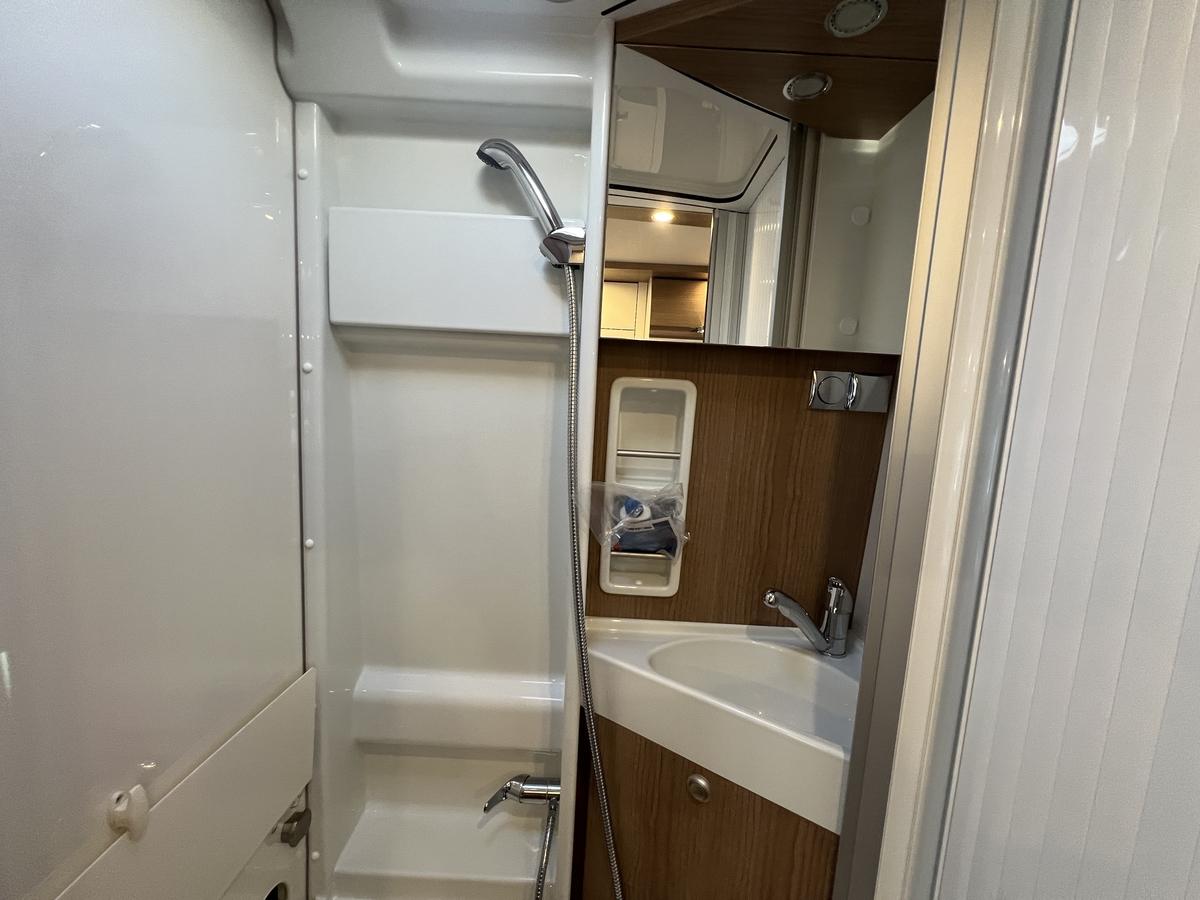 Malibu Diversity 600 DB K Bullaugen+Chassis-Plus-Paket
