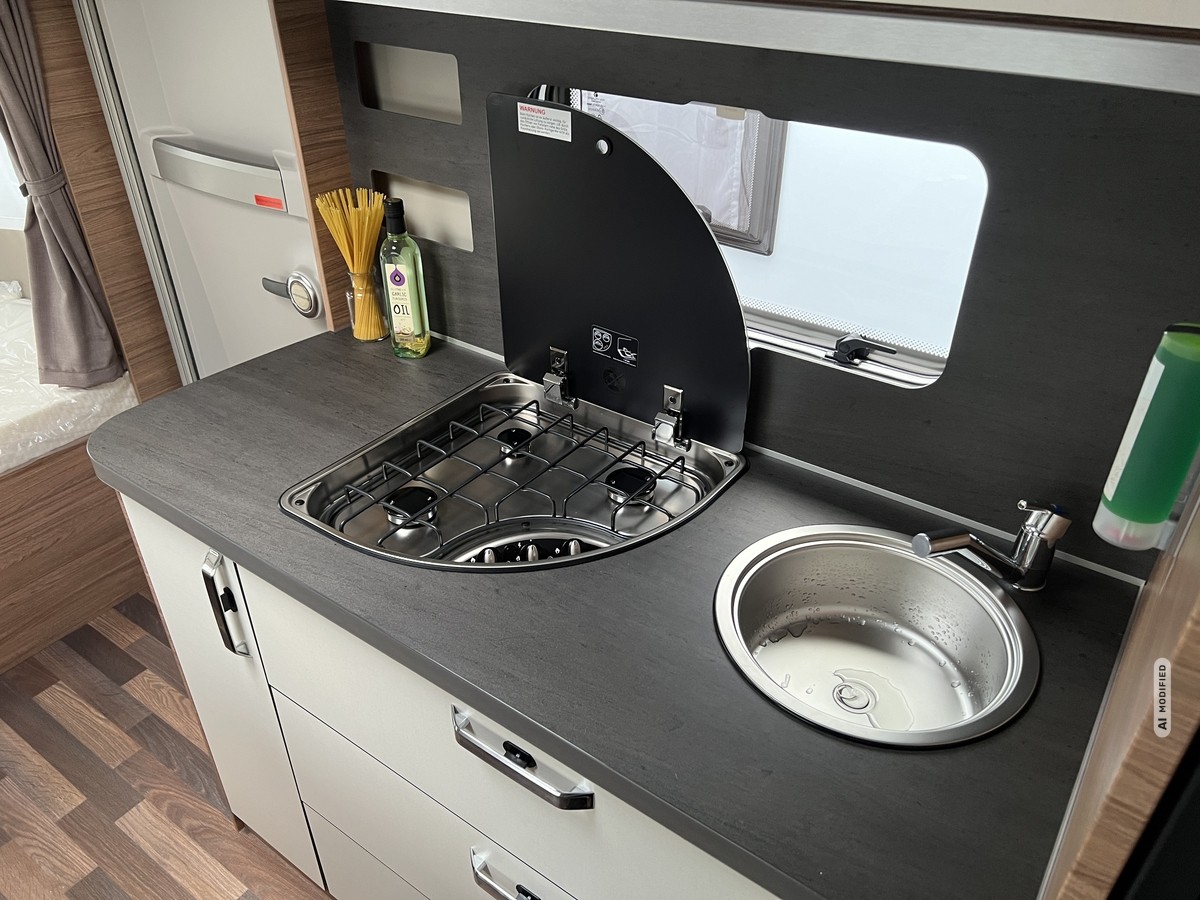 Weinsberg CaraOne 550 QDK CaraOne 550 QDK Edition HOT+Dusche+1600KG