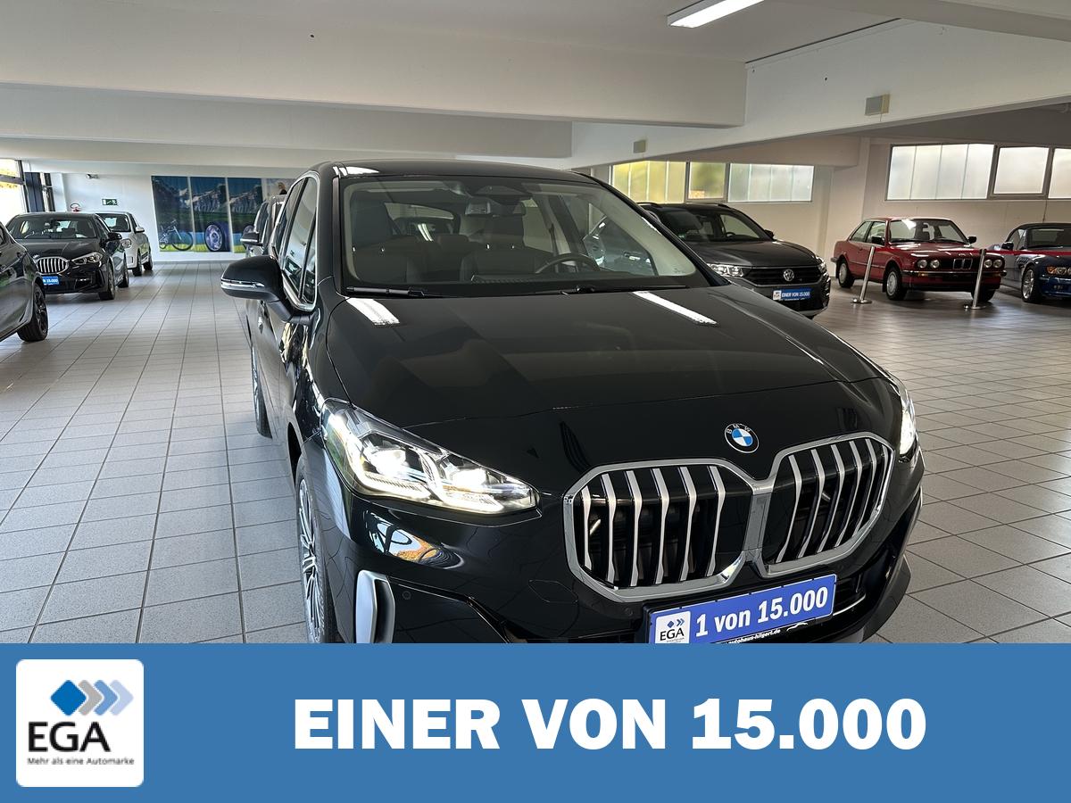 BMW 218 Active Tourer218i Luxury Line AHK Kamera LED Navi. PDC 