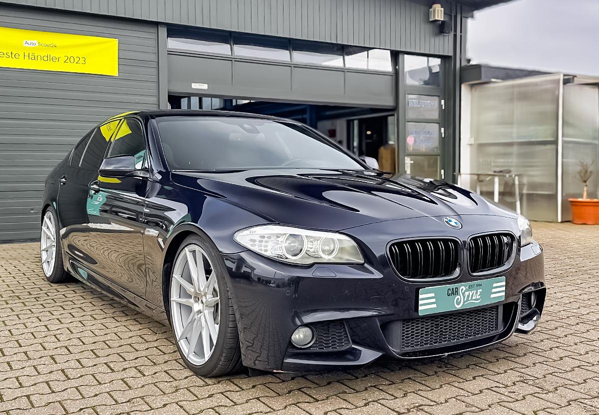 BMW 530 d xDrive M Sport Paket Panorama Hifi Head Up