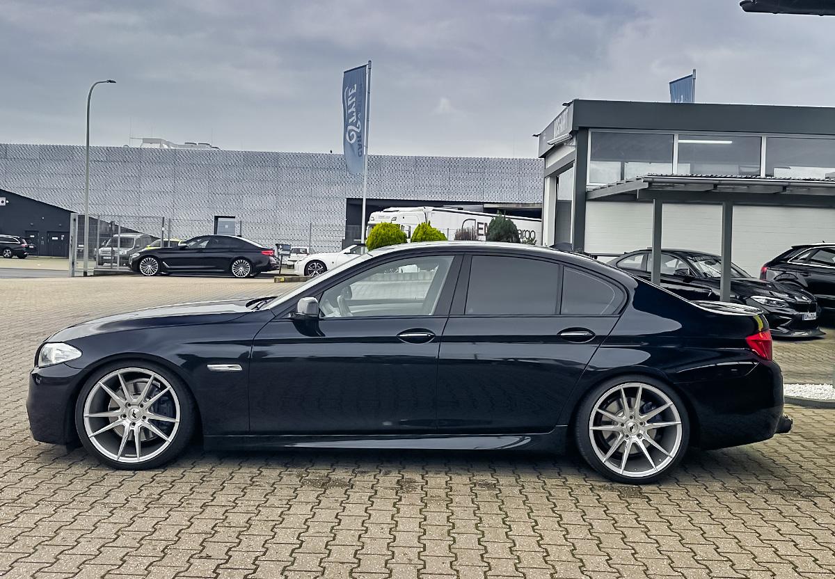 BMW 530 d xDrive M Sport Paket Panorama Hifi Head Up