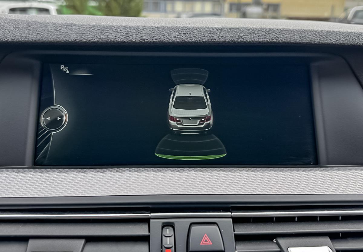 BMW 530 d xDrive M Sport Paket Panorama Hifi Head Up