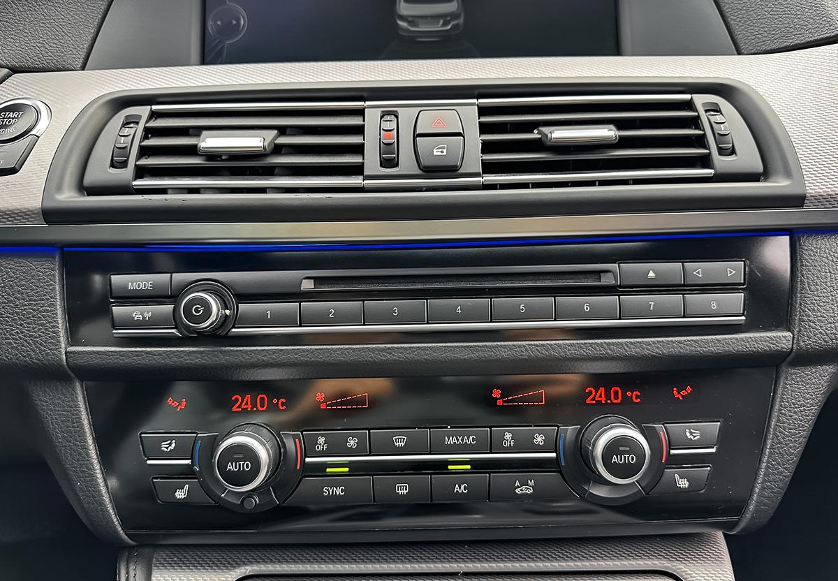 BMW 530 d xDrive M Sport Paket Panorama Hifi Head Up