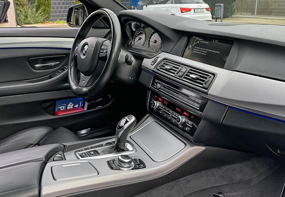 BMW 530 d xDrive M Sport Paket Panorama Hifi Head Up