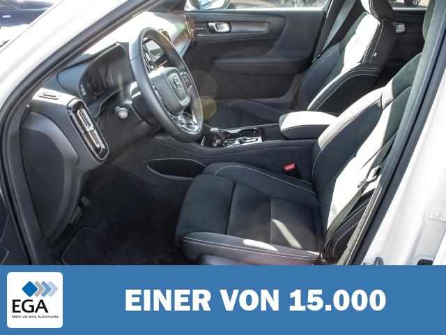 Volvo XC40 Plus Dark Recharge Plug-In Hybrid 2WD T5 Twin Engine EU6d StandHZG Navi dig