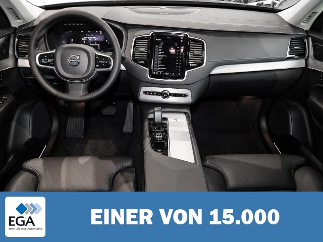 Volvo XC90 T8 AWD Plug-in Hybrid Plus Dark 7-Sitzer Licht-Paket StandHZG Navi Leder Di