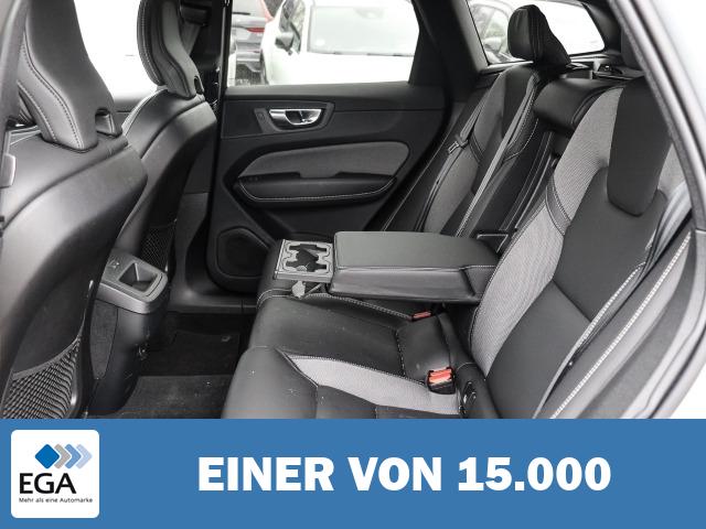 Volvo XC60 Plus Dark AWD B5 Benzin EU6d Allrad Leder digitales Cockpit Memory Sitze So