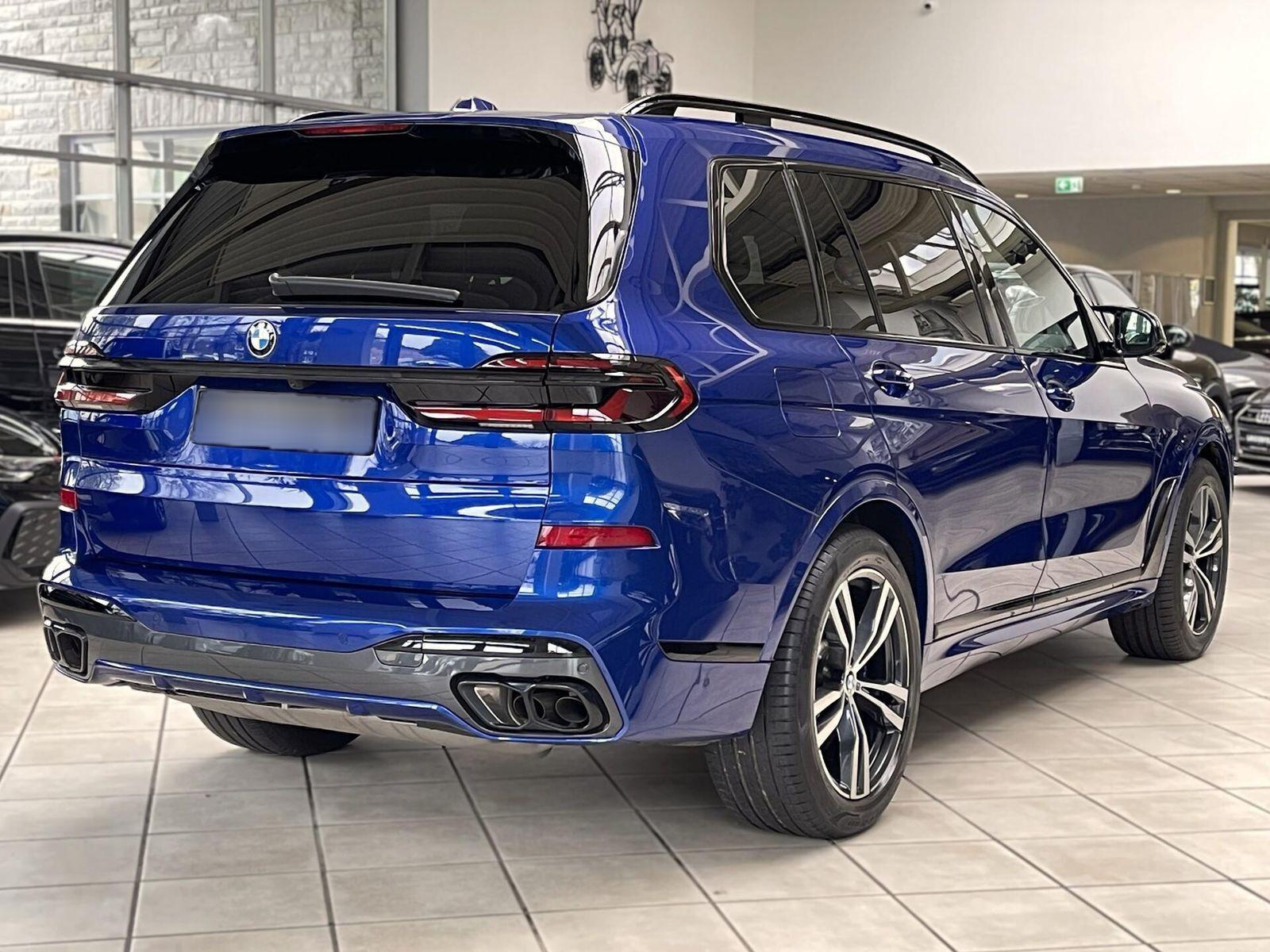 BMW X7 M60 i*MASSAGE*STDHZG*AHK*LEDER*GLAS*