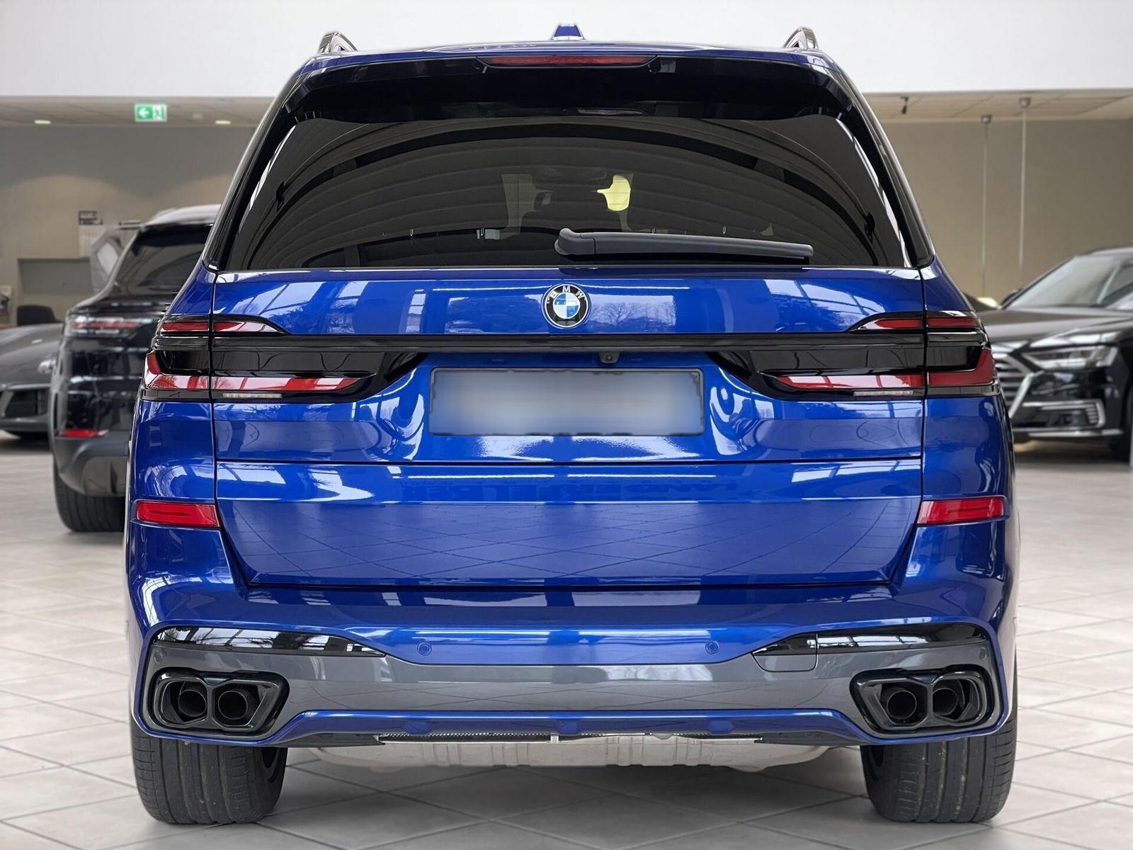 BMW X7 M60 i*MASSAGE*STDHZG*AHK*LEDER*GLAS*