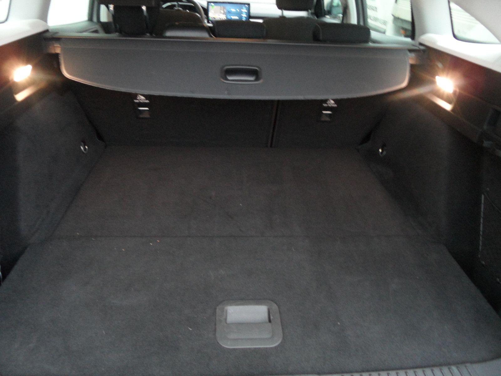 Ford Focus 1,0 Turnier Titanium+Navi-SYNC4+Sitzhzg.