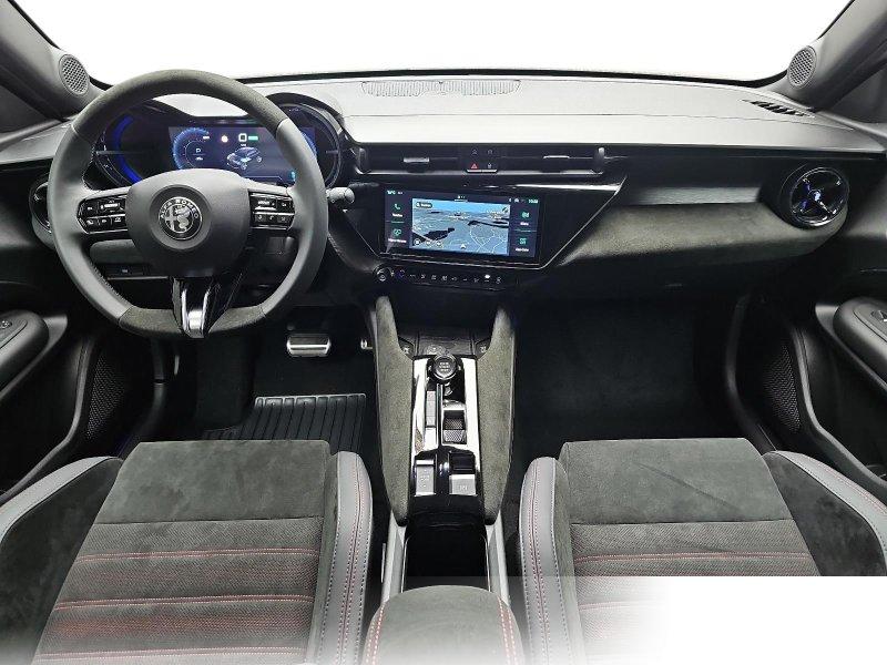 Alfa Romeo Junior ELETTRICA 54 KWH SPECIALE TECHNOLOGIE, SPORT-PAKET