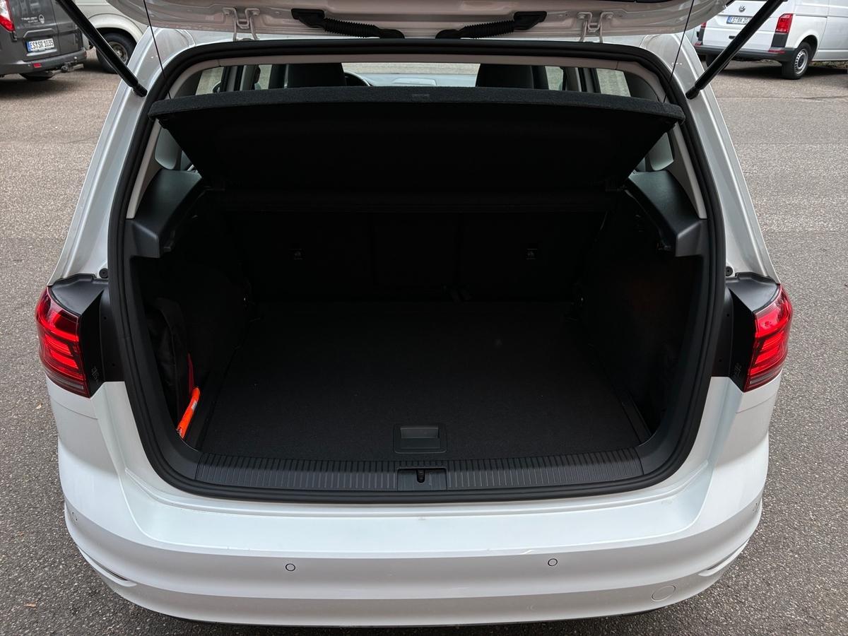 Volkswagen Golf Sportsvan 1.5 TSI Comfortline,Standheizung,Kamera,Sitzh