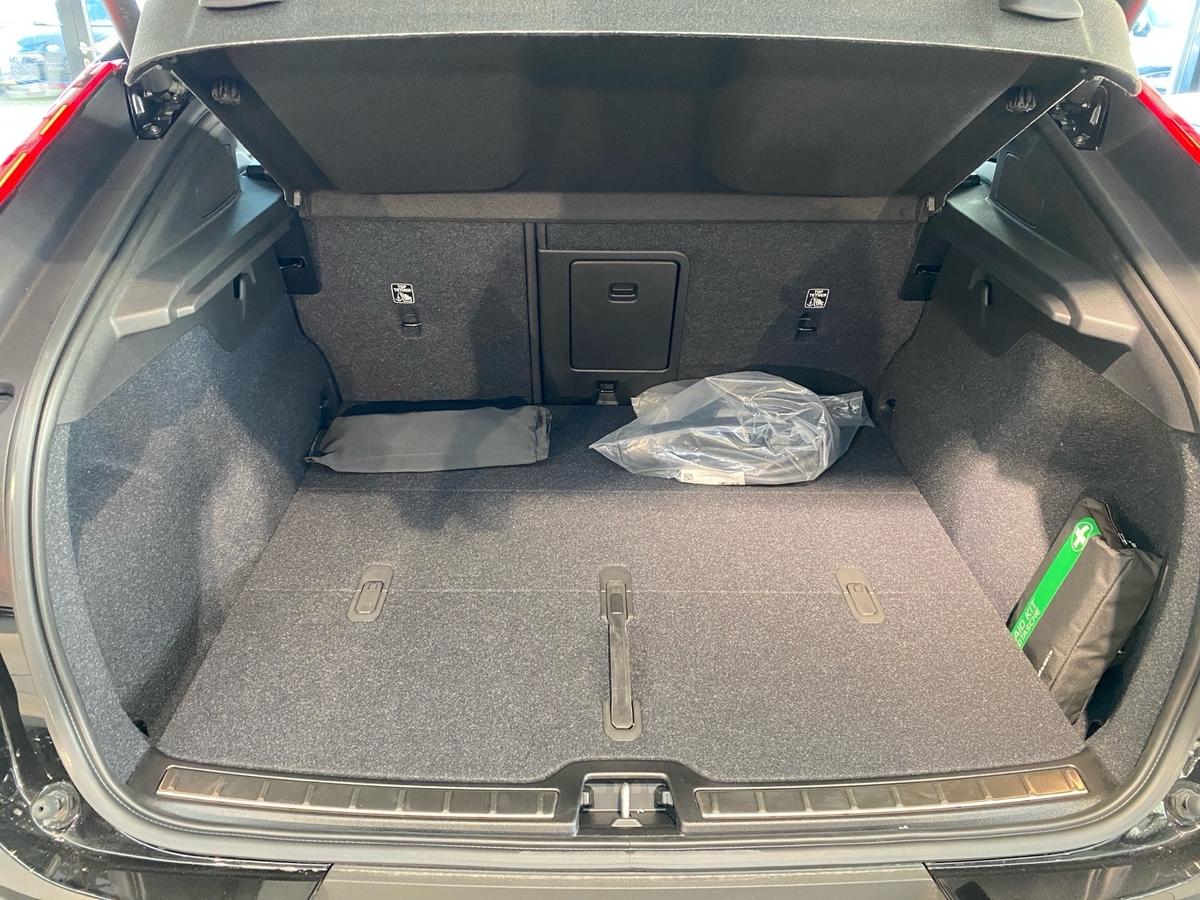 Volvo C40 Recharge Twin Ultimate AWD AHK