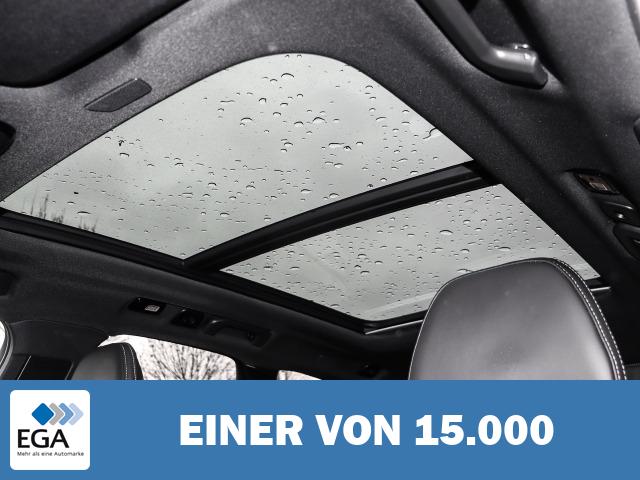 Volvo XC60 Plus Black Edition Recharge Plug-In Hybrid AWD T8 Twin Engine EU6d AD Stand
