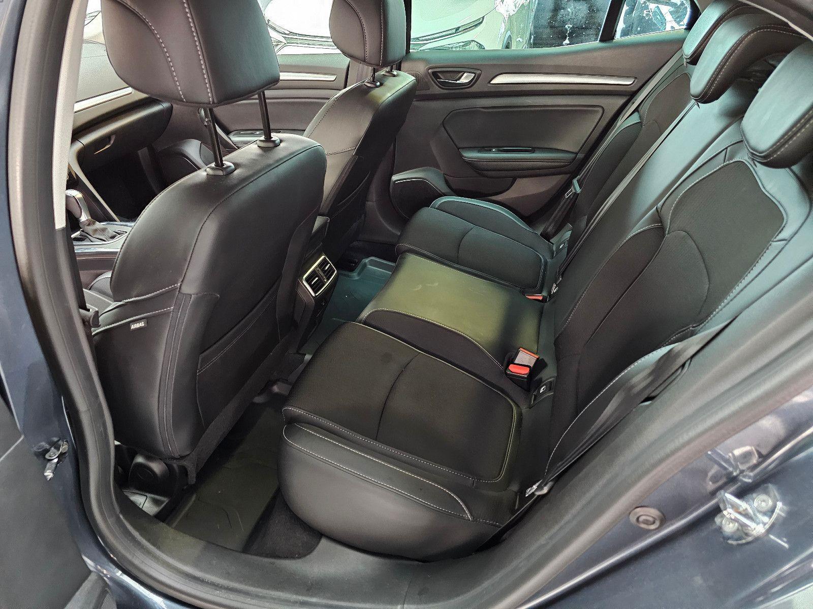 Renault Megane IV Techno Automatik mit AHK 1650 kg
