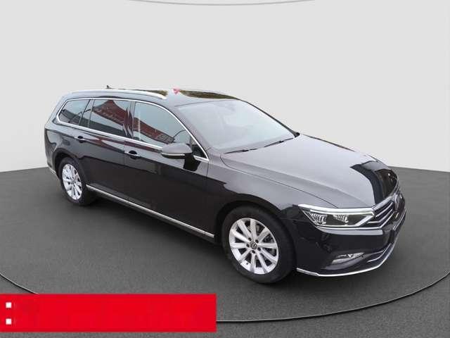 Volkswagen Passat Variant 2.0 TDI DSG Elegance AHK ACC LED