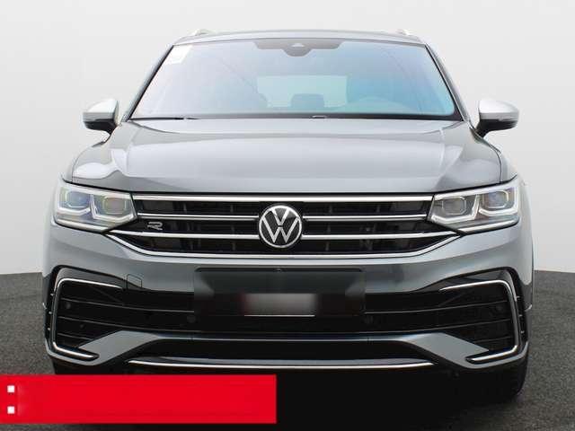 Volkswagen Tiguan Allspace 2.0 TSI DSG 4Mo. R-Line AHK 7-S. VIENNA PANO KAMER
