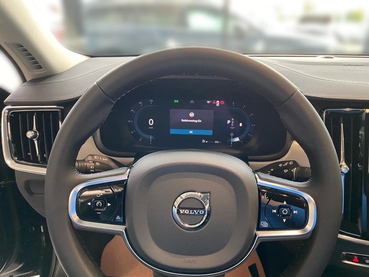 Volvo V90 B4 Ultimate Bright AHK Standhzg. 360 Kamera 