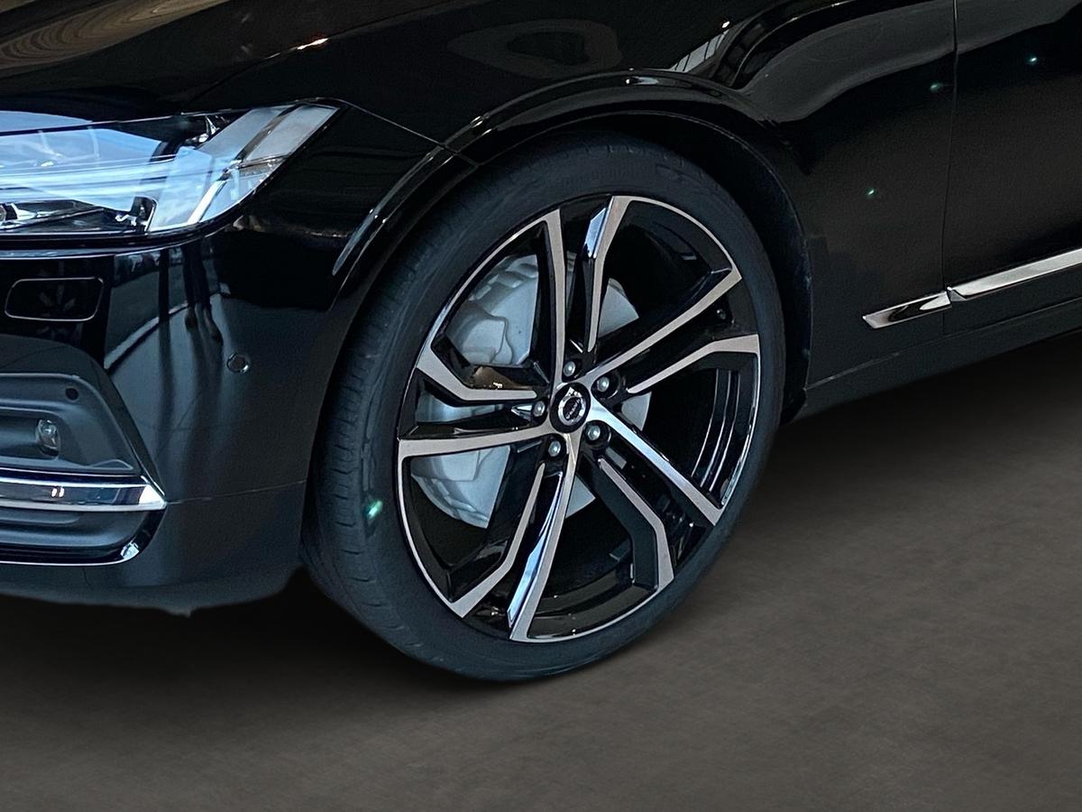 Volvo V90 B4 Ultimate Bright AHK Standhzg. 360 Kamera 