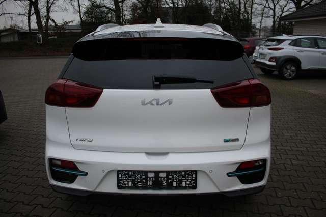Kia Niro e-Niro Spirit (3 Phasen On-Board-Lader)