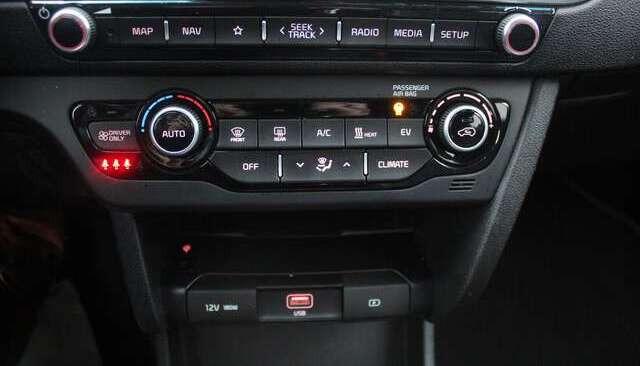 Kia Niro e-Niro Spirit (3 Phasen On-Board-Lader)