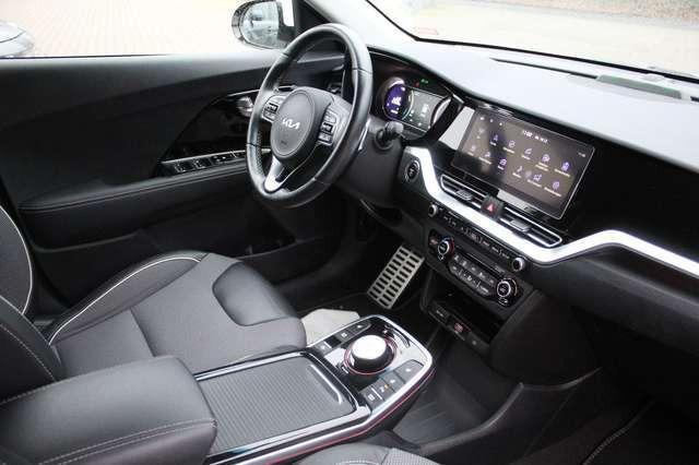 Kia Niro e-Niro Spirit (3 Phasen On-Board-Lader)