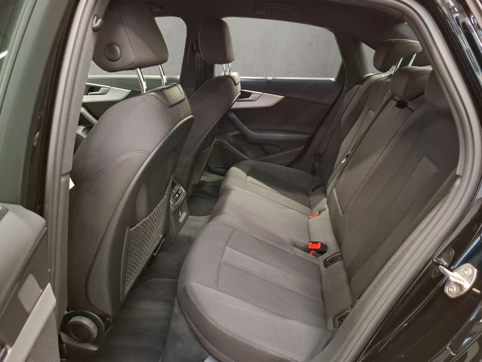Audi A4 Advanced 40 TFSI quattro 150(204) kW(PS) S tronic