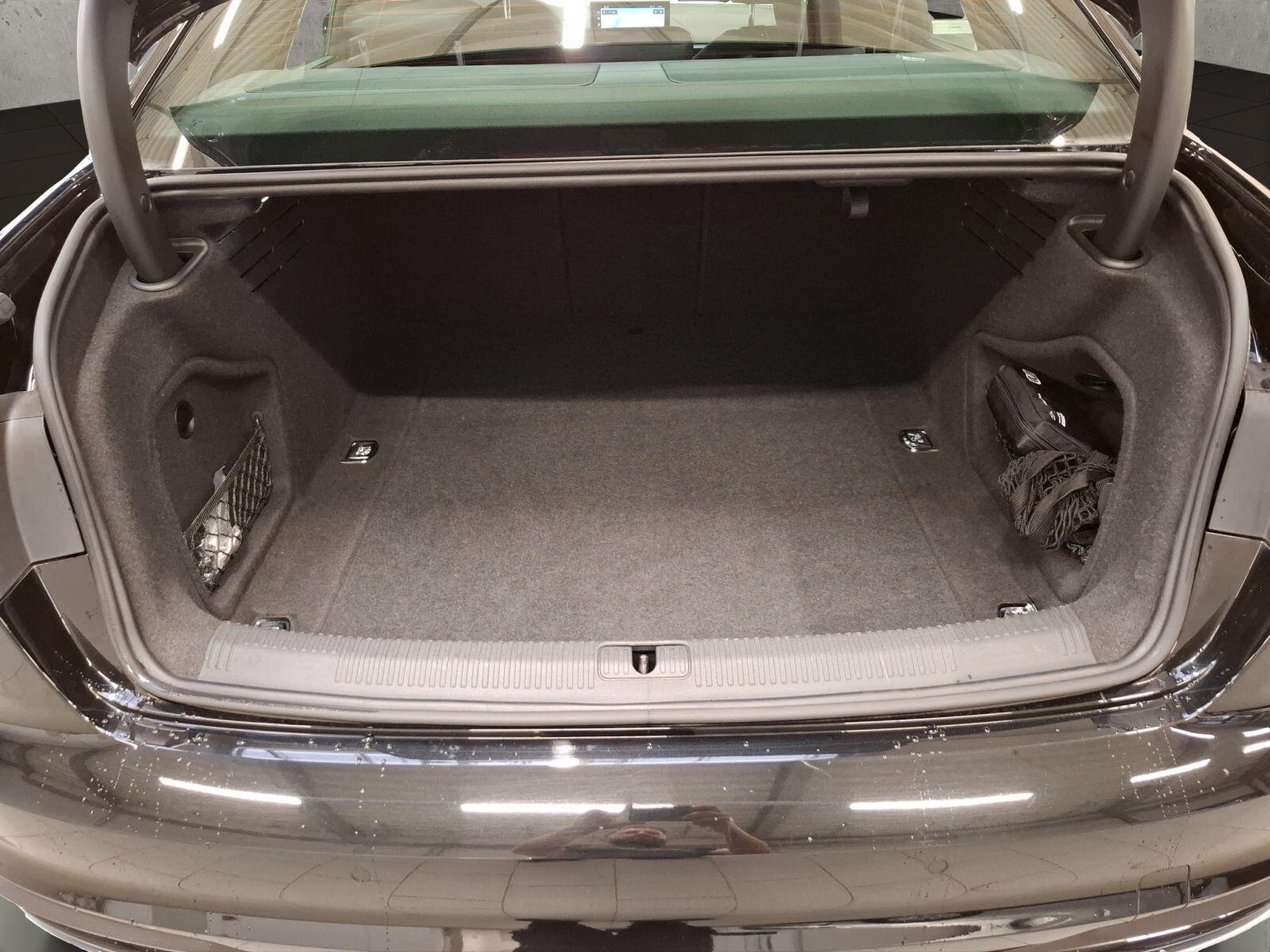 Audi A4 Advanced 40 TFSI quattro 150(204) kW(PS) S tronic
