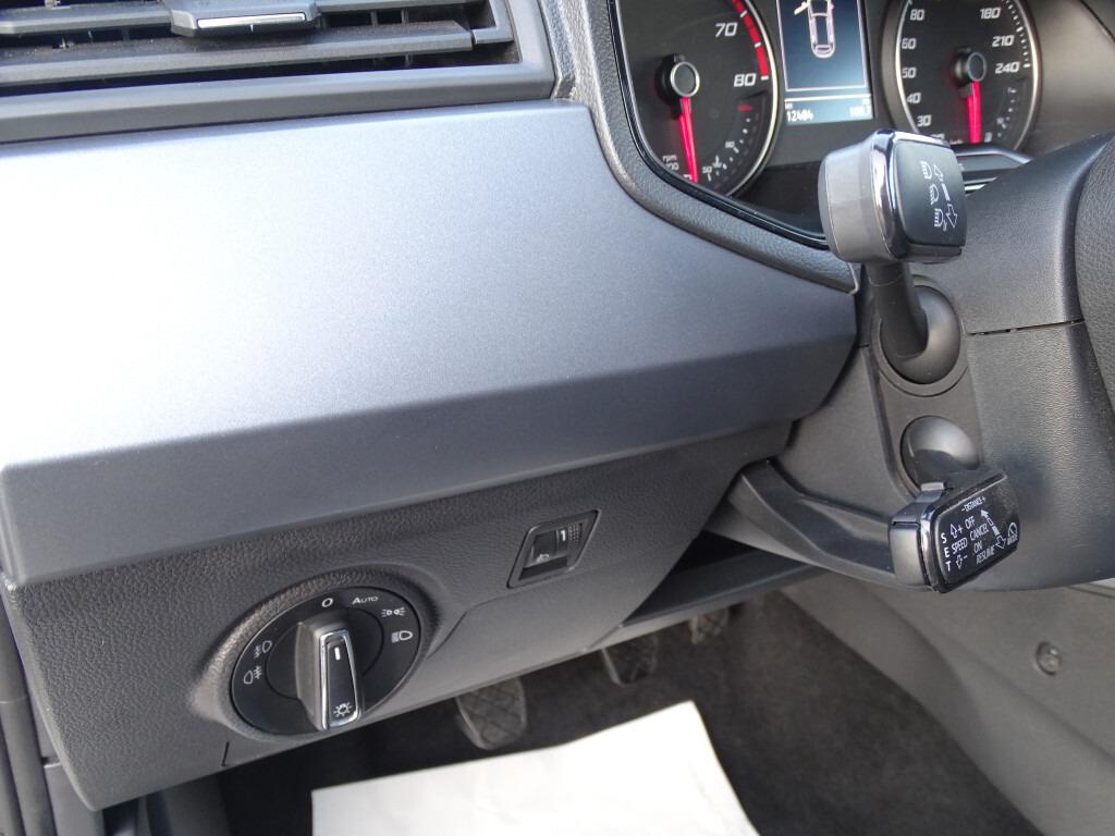 Seat Arona 1.0 TSI / Style / Navi / ACC / Klima / PDC