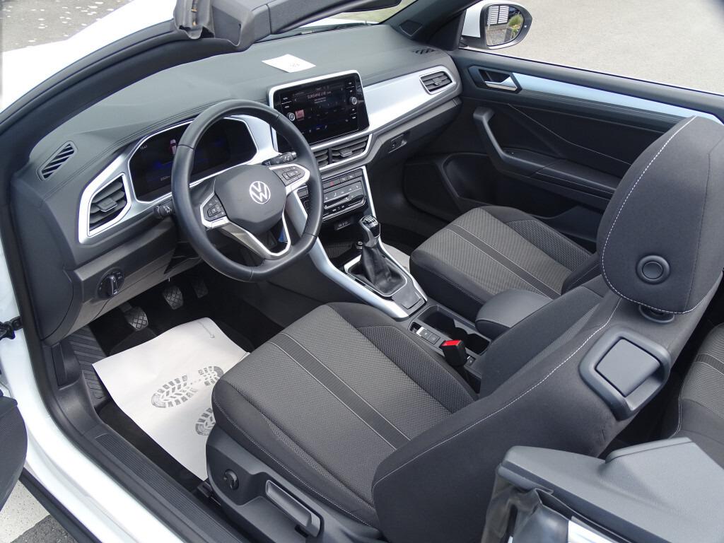 Volkswagen T-Roc 1.0 Style*NAVI*LED*DAB*RFK*SHZG*PDC*APP C.