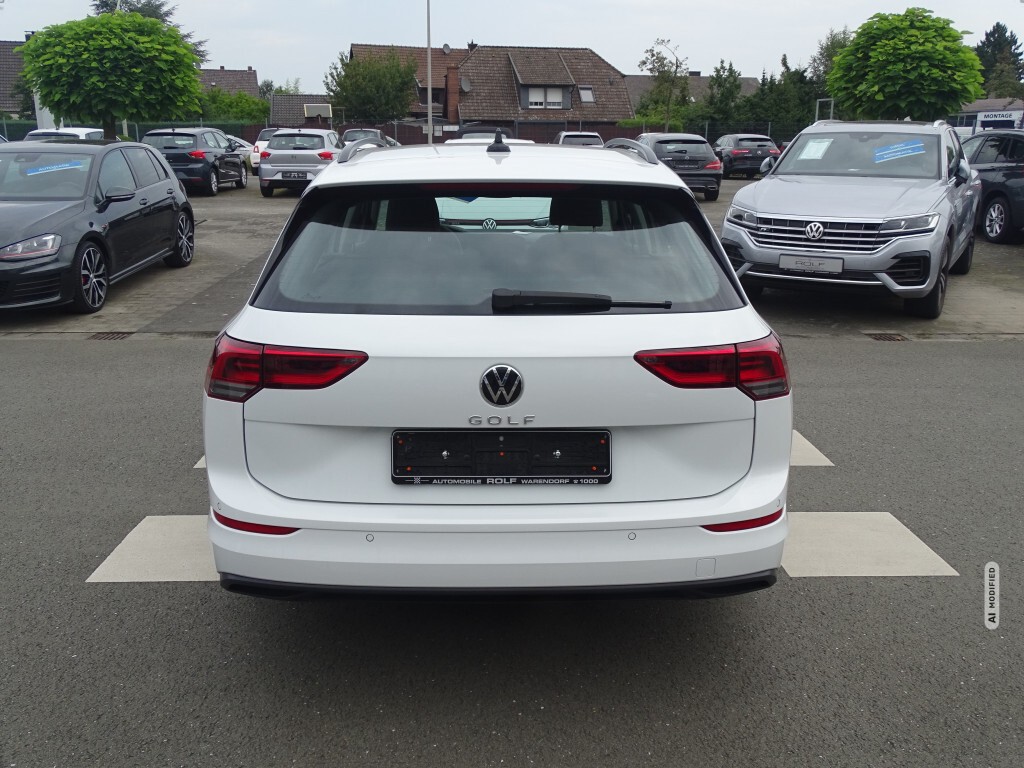 Volkswagen Golf 1.0 Life eTSI*DSG*NAVI*LED*PDC*DAB*SHZG*