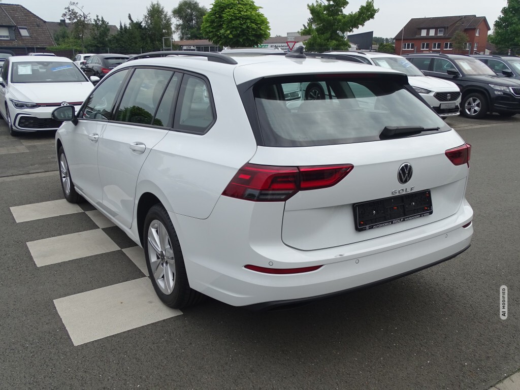 Volkswagen Golf 1.0 Life eTSI*DSG*NAVI*LED*PDC*DAB*SHZG*