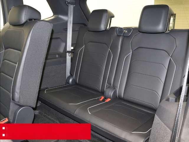 Volkswagen Tiguan Allspace 2.0 TSI DSG 4Mo. R-Line AHK 7-S. VIENNA PANO KAMER