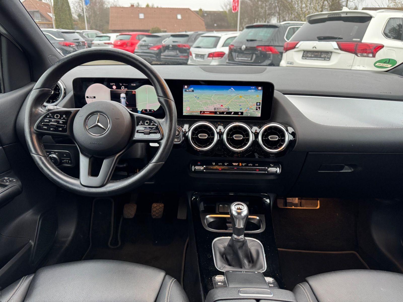 Mercedes-Benz B 180 d,VCockpit,NAVI,KAMERA,LEDER,SHZ,SPUR,1.HD