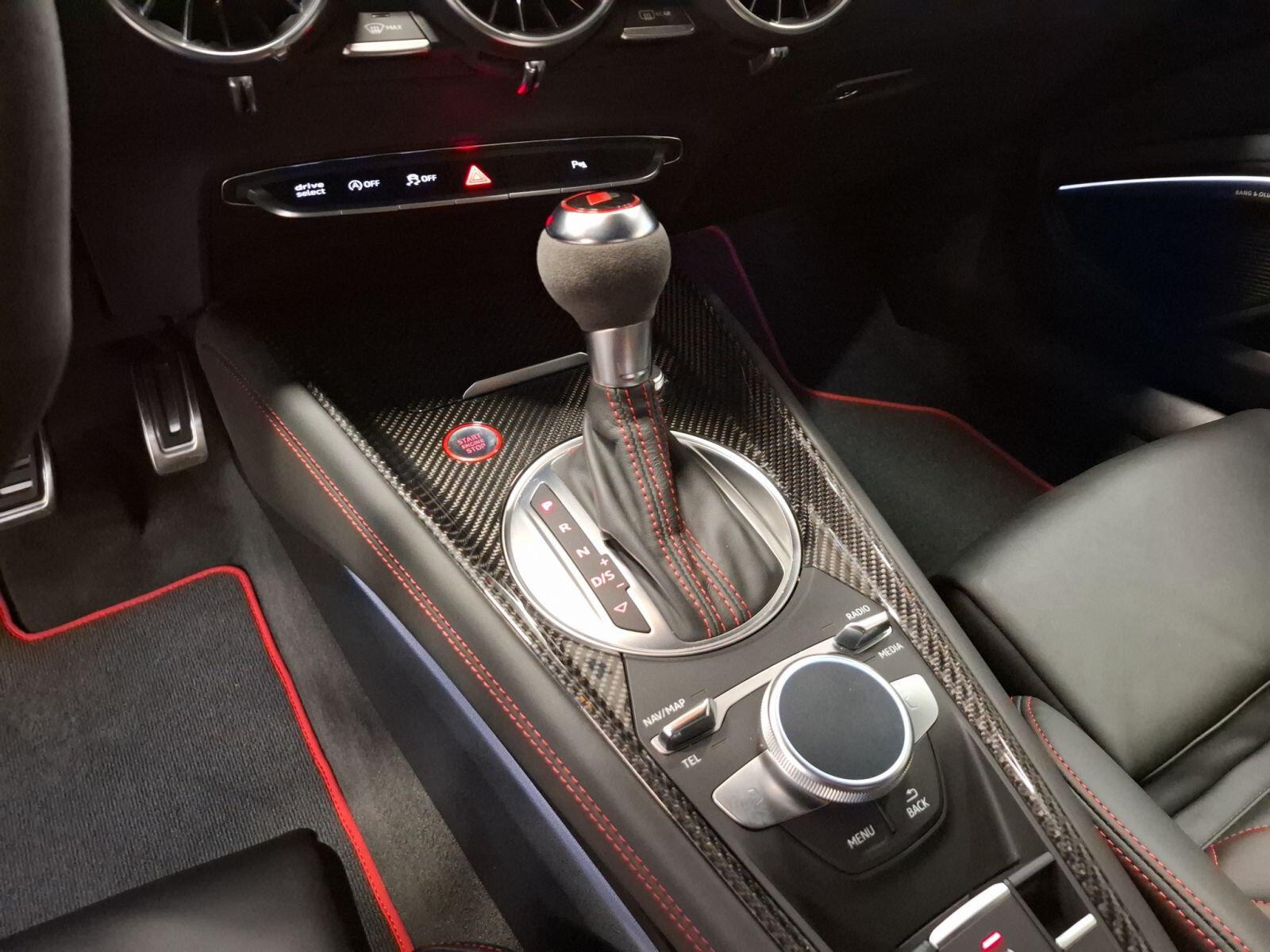 Audi TTS TFSI 235(320) kW(PS) S tronic