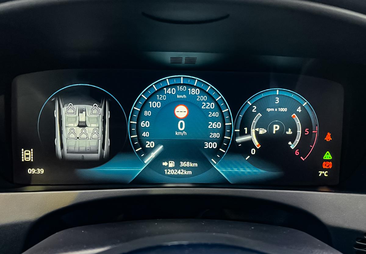 Jaguar F-Pace R-Sport 30d AWD NAVI VIRTUAL PANO AHK